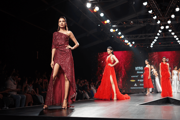 How to avoid fast fashion: adopting “slow fashion” and thrifting tips - Roots Refillery